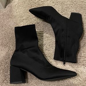 Black sock bootie